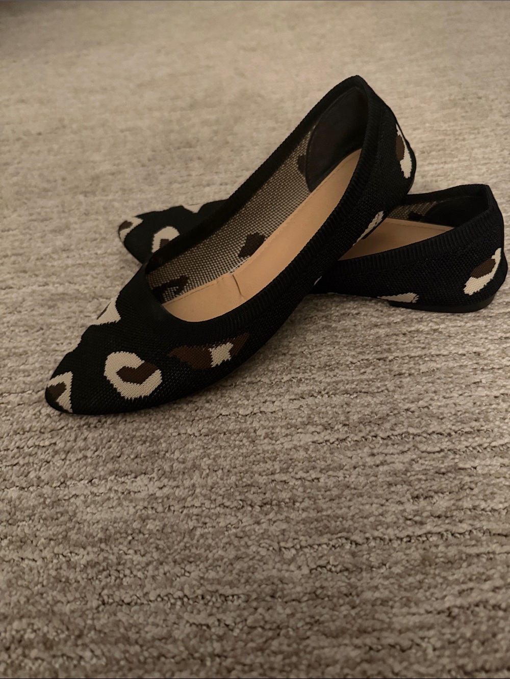 🐆🐆 CUTE LEOPARD FLATS - Black Leopard Pointed Ballet Flats